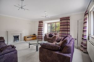 Photo 32- click for photo gallery